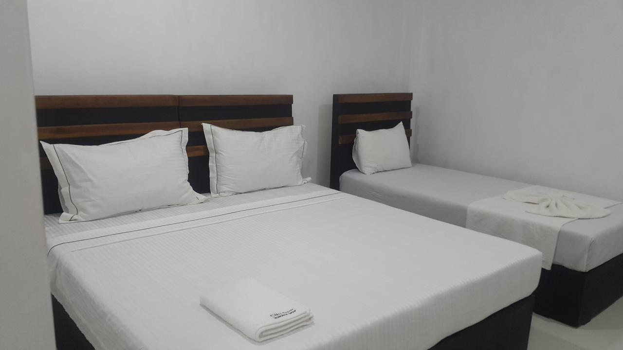 City Capital Hostel Anuradhapura Dış mekan fotoğraf