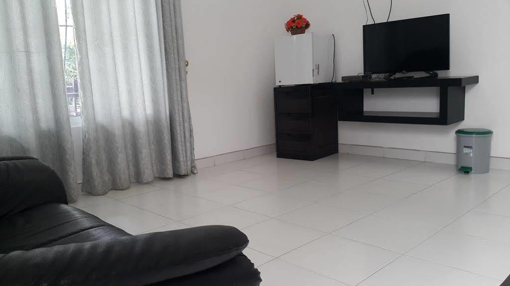 City Capital Hostel Anuradhapura Dış mekan fotoğraf